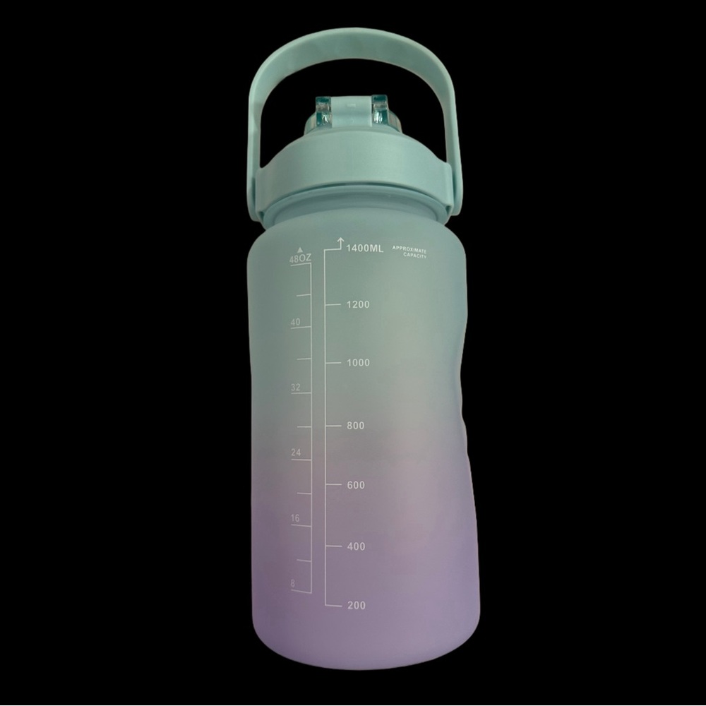 [ 2 FOR $20 ] NWOT 48 OZ PASTEL BLUE & PURPLE OMBRE WATER BOTTLE